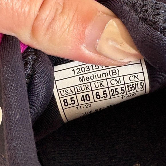 Brooks Ariel 20 Running Shoes Peacoat/Vivid Viola/White Women Size 8.5 - Picture 8 of 9